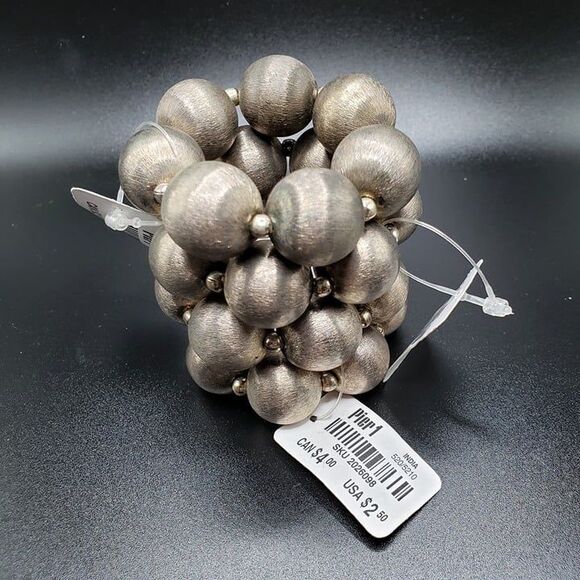 NEW 4 Pier 1 One Silver Ball Napkin Rings Holders Dining Table Elegant Pier1 - Picture 2 of 6